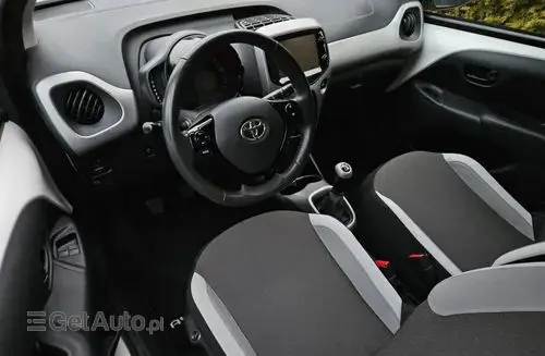 TOYOTA Aygo 