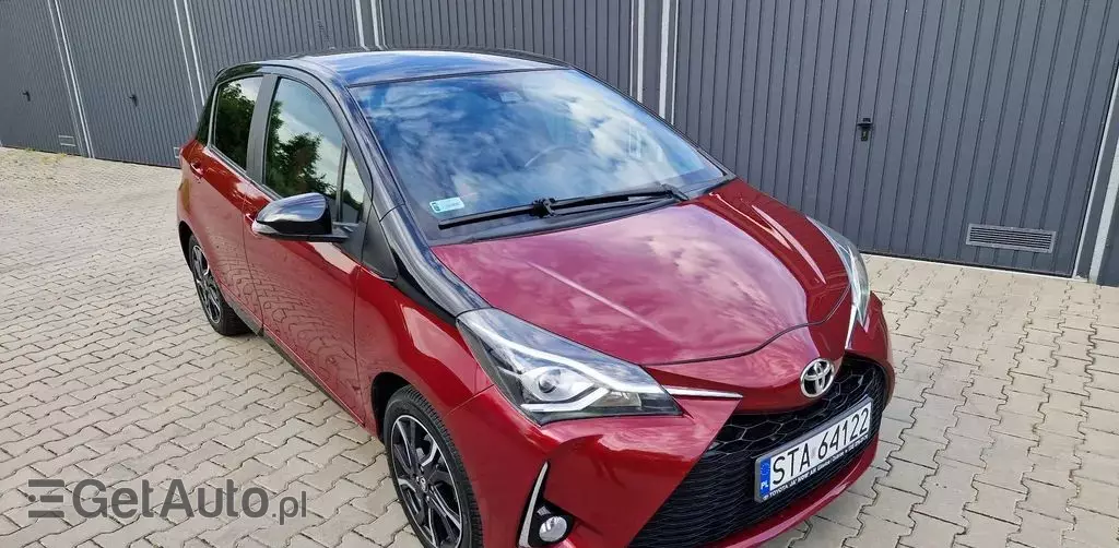 TOYOTA Yaris 