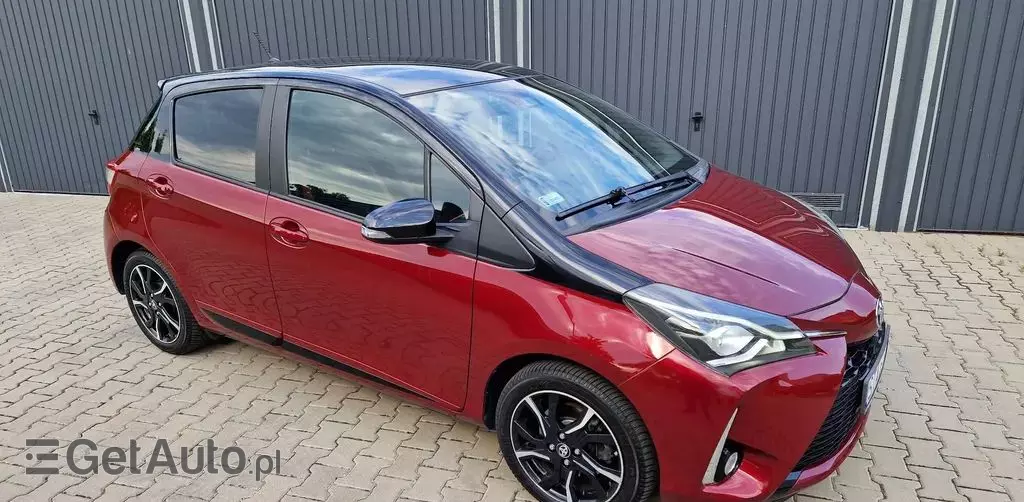 TOYOTA Yaris 