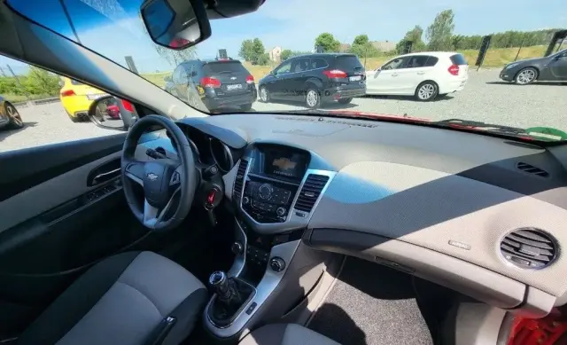 CHEVROLET Cruze 