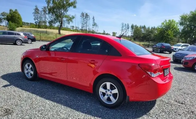 CHEVROLET Cruze 
