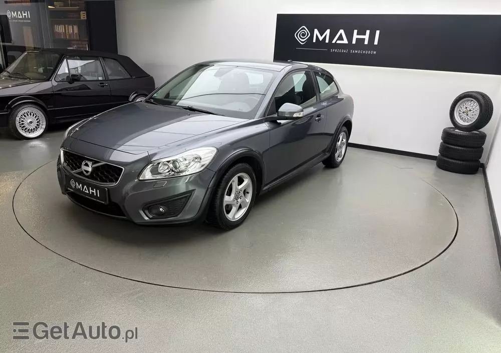 VOLVO C30 2.0D Momentum