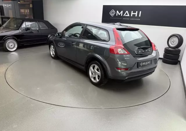 VOLVO C30 2.0D Momentum