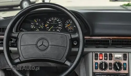 MERCEDES-BENZ 500 