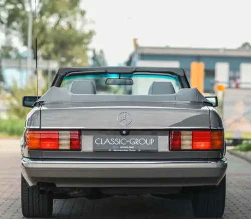 MERCEDES-BENZ 500 