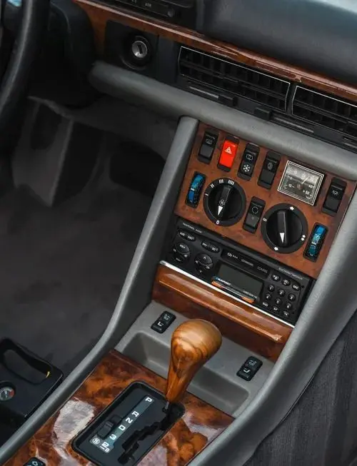MERCEDES-BENZ 500 