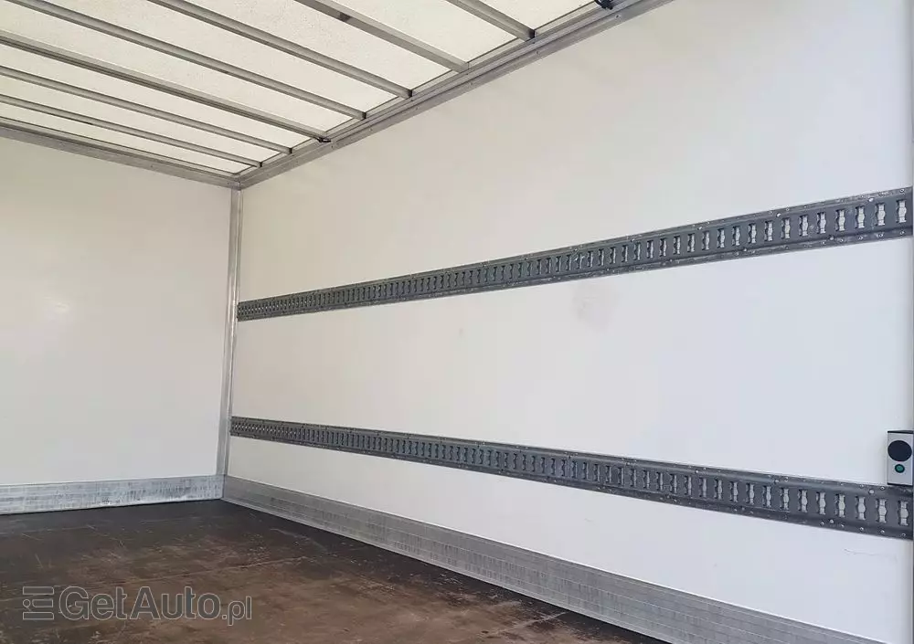 RENAULT MASTER KONTENER 8EP 4,21x2,23x2,22 KLIMA KRAJOWY MANUAL  6-BIEGÓW 