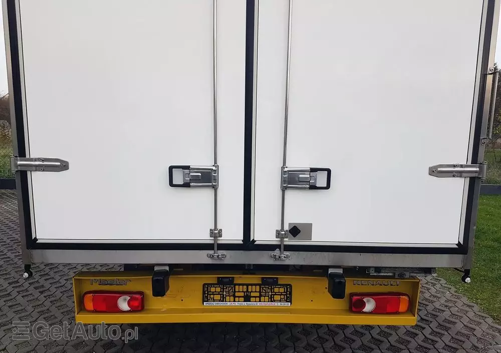 RENAULT MASTER KONTENER 8EP 4,21x2,23x2,22 KLIMA KRAJOWY MANUAL  6-BIEGÓW 