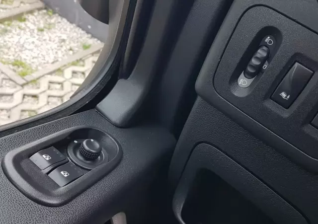 RENAULT MASTER KONTENER 8EP 4,21x2,23x2,22 KLIMA KRAJOWY MANUAL  6-BIEGÓW 