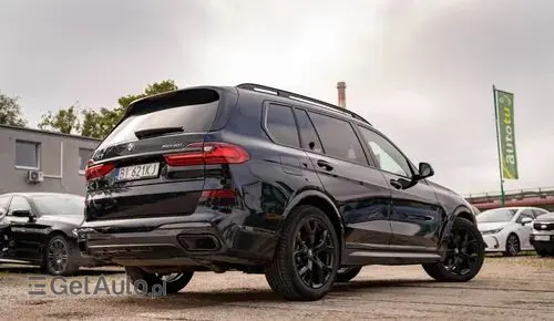 BMW X7 