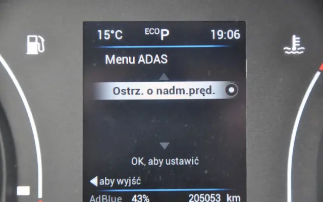 IVECO DAILY 156 KM AUTOMAT CHŁODNIA IZOTERMA KRAJOWE BEZWYPADKOWE 