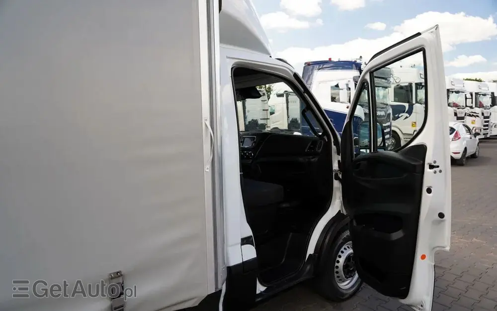 IVECO DAILY 35-180 / KONTENER - FIRANKA / AUTOMAT / WINDA DHOLLANDIA /  DMC: 3500 KG /  2021 