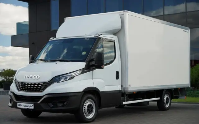 IVECO DAILY 35-180 / KONTENER - FIRANKA / AUTOMAT / WINDA DHOLLANDIA /  DMC: 3500 KG /  2021 