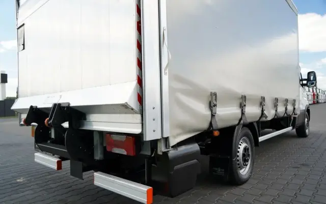 IVECO DAILY 35-180 / KONTENER - FIRANKA / AUTOMAT / WINDA DHOLLANDIA /  DMC: 3500 KG /  2021 
