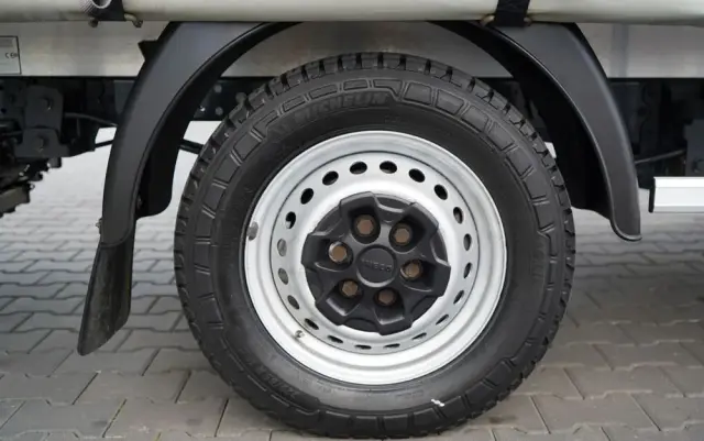 IVECO DAILY 35-180 / KONTENER - FIRANKA / AUTOMAT / WINDA DHOLLANDIA /  DMC: 3500 KG /  2021 