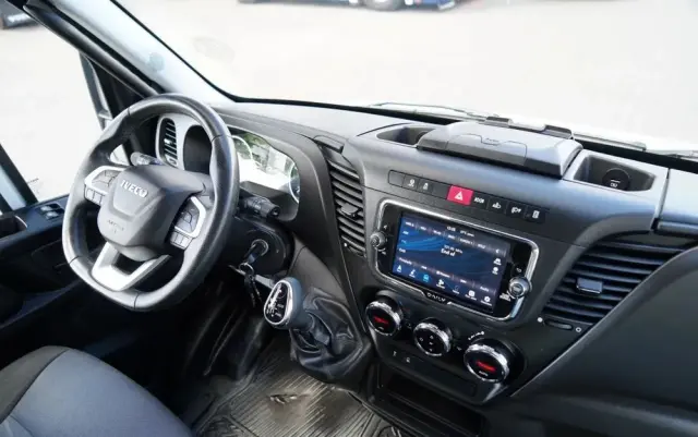 IVECO DAILY 35-180 / KONTENER - FIRANKA / AUTOMAT / WINDA DHOLLANDIA /  DMC: 3500 KG /  2021 