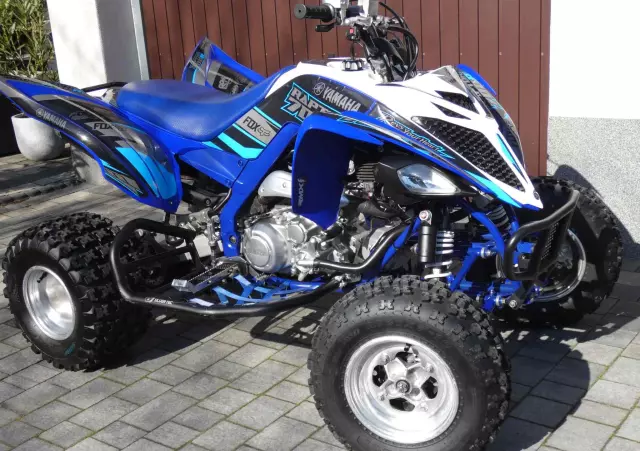 YAMAHA Raptor 
