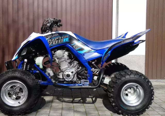 YAMAHA Raptor 