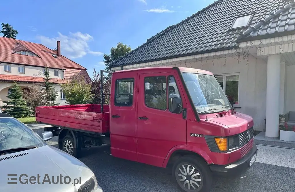 MERCEDES-BENZ 207 - 310 