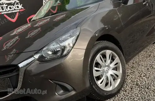 MAZDA 2 