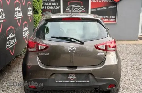 MAZDA 2 