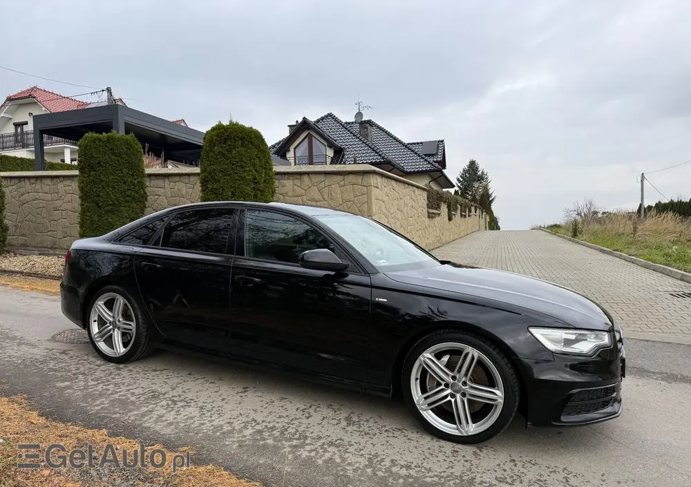 AUDI A6 Limousine 