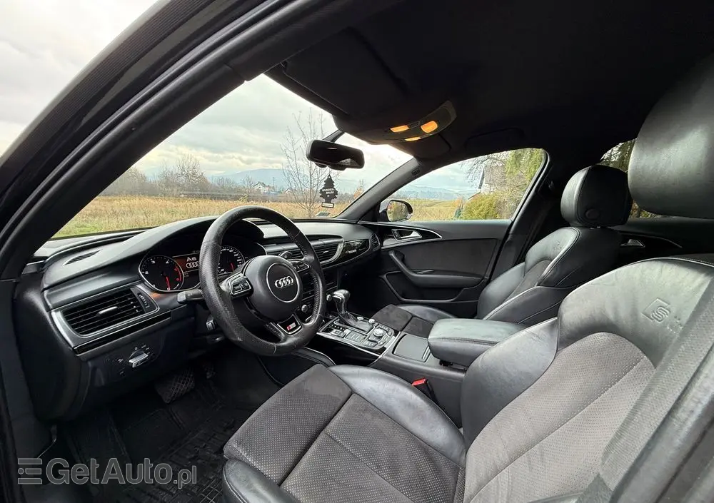 AUDI A6 Limousine 
