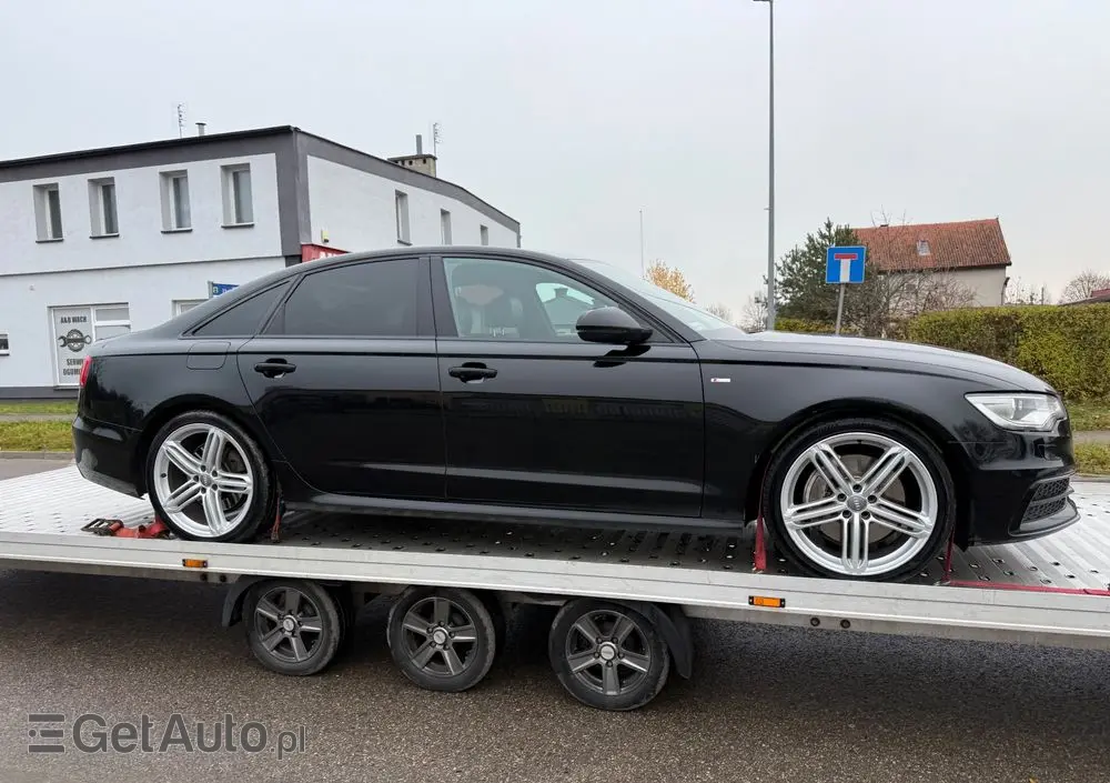 AUDI A6 Limousine 