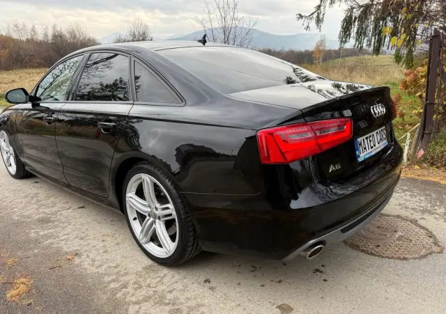 AUDI A6 Limousine 