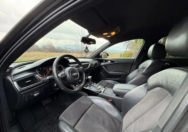 AUDI A6 Limousine 