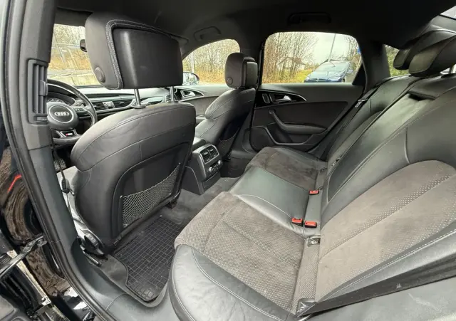 AUDI A6 Limousine 