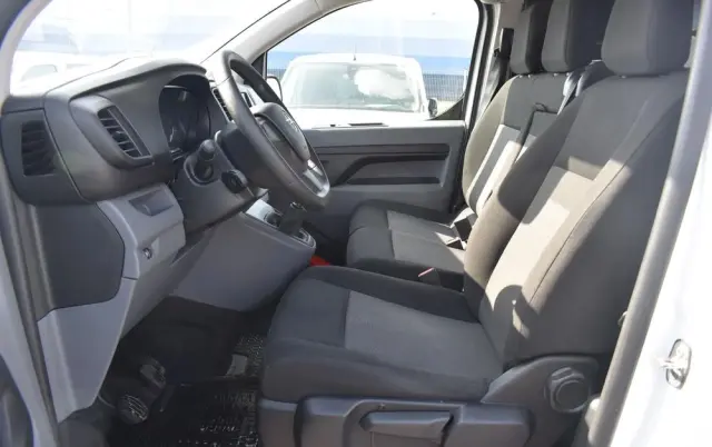 OPEL VIVARO 2.0 CDTI EXTRA LONG 