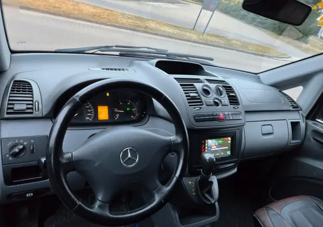 MERCEDES-BENZ VITO 