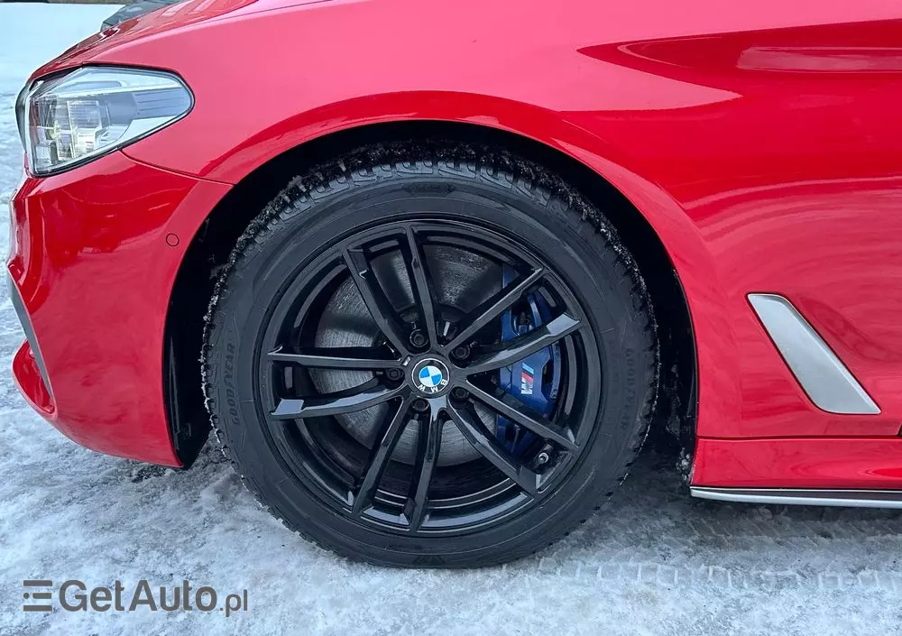 BMW Seria 5 540d xDrive M Sport sport