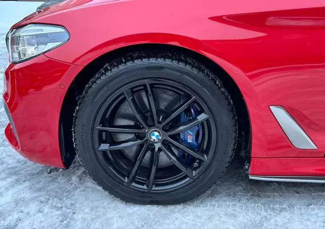 BMW Seria 5 540d xDrive M Sport sport