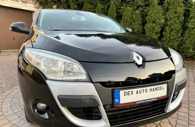 RENAULT Megane 