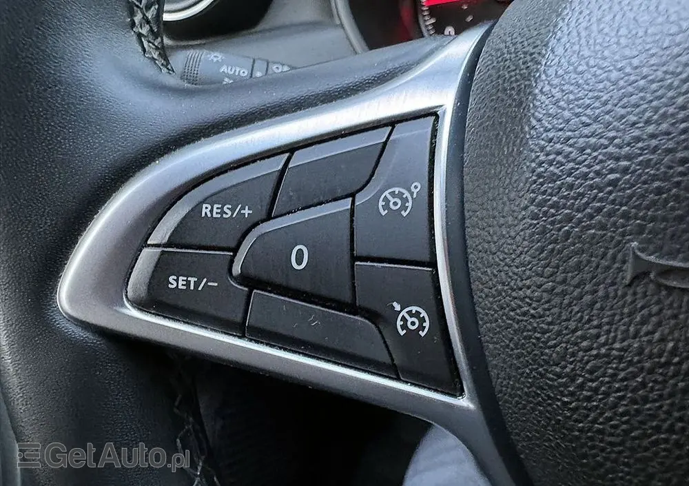 DACIA Duster 1.0 TCe Prestige