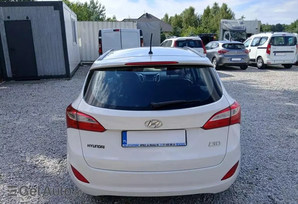 HYUNDAI I30 