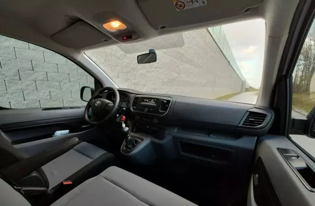 TOYOTA Proace 
