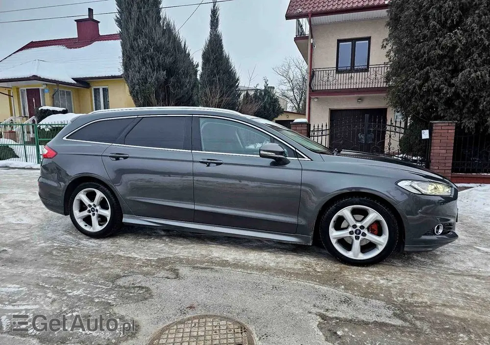 FORD Mondeo SW 2.0 TDCi Bi-Turbo PowerShift-Aut ST-Line