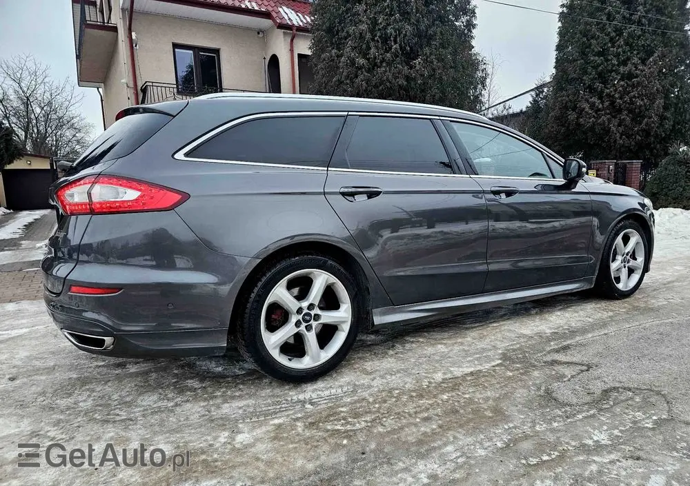 FORD Mondeo SW 2.0 TDCi Bi-Turbo PowerShift-Aut ST-Line