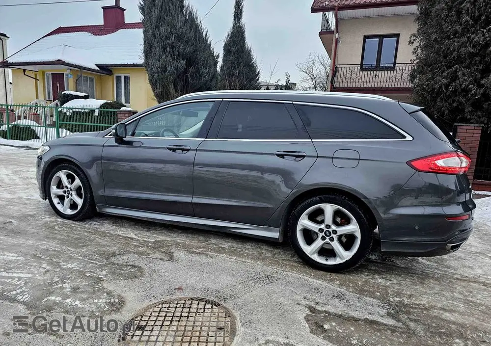 FORD Mondeo SW 2.0 TDCi Bi-Turbo PowerShift-Aut ST-Line