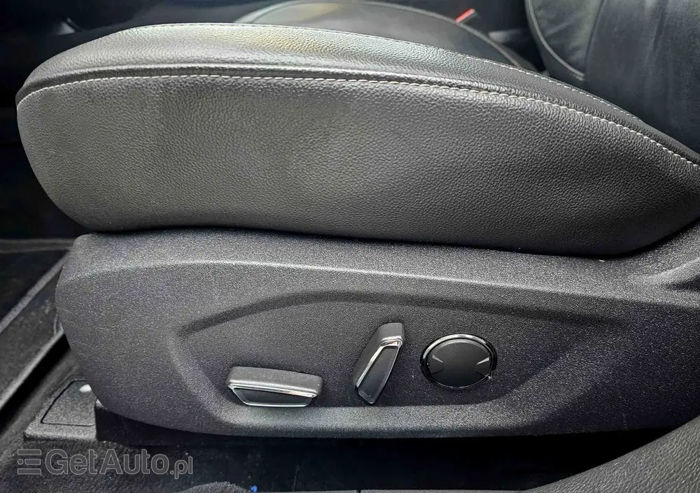 FORD Mondeo SW 2.0 TDCi Bi-Turbo PowerShift-Aut ST-Line