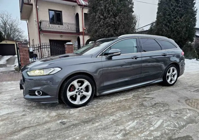 FORD Mondeo SW 2.0 TDCi Bi-Turbo PowerShift-Aut ST-Line