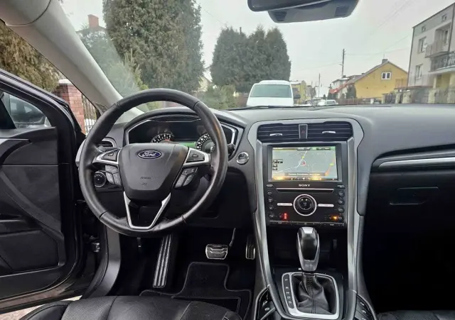 FORD Mondeo SW 2.0 TDCi Bi-Turbo PowerShift-Aut ST-Line