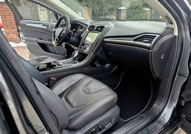 FORD Mondeo SW 2.0 TDCi Bi-Turbo PowerShift-Aut ST-Line