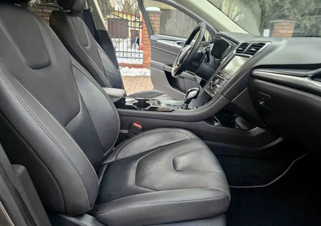 FORD Mondeo SW 2.0 TDCi Bi-Turbo PowerShift-Aut ST-Line