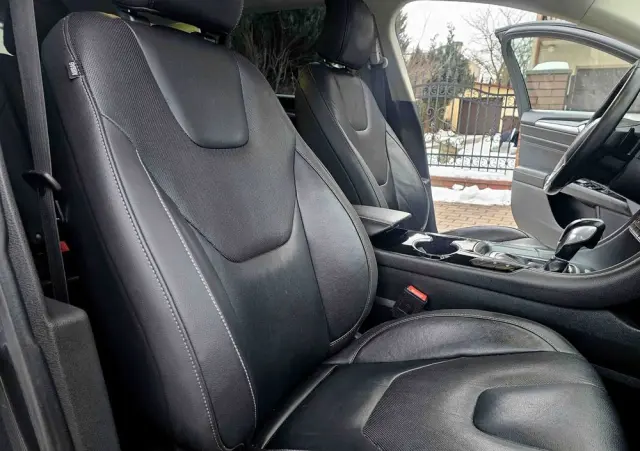 FORD Mondeo SW 2.0 TDCi Bi-Turbo PowerShift-Aut ST-Line