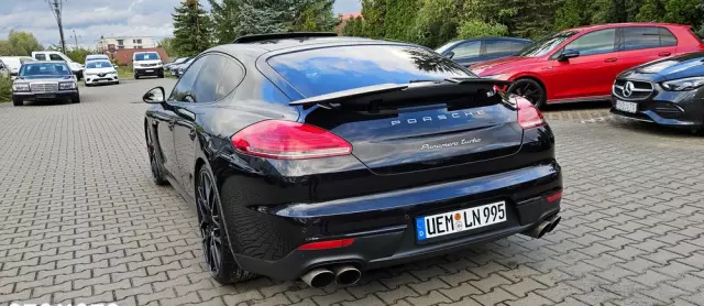 PORSCHE Panamera Turbo PDK