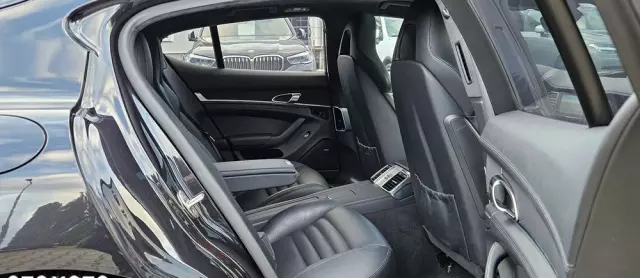 PORSCHE Panamera Turbo PDK